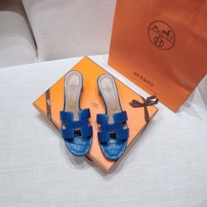 Hermes Slippers